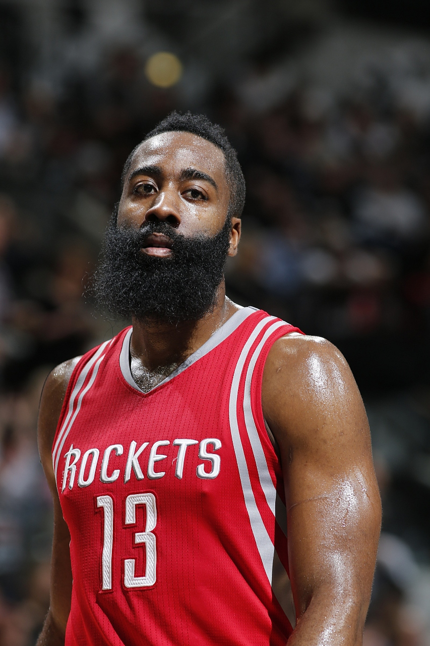 包含NBA球员卓越表现力压群雄，一鸣惊人的词条